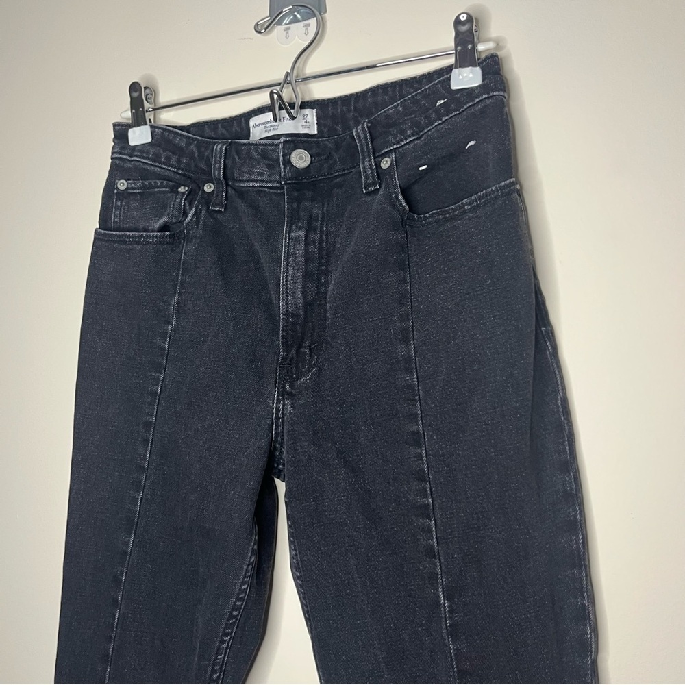 A+F The Skinny High Rise Curve Love Edgy Goth Split Hem Jeans - Picture 3 of 9